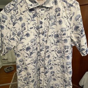 Tommy Bahama Blue and White Casual Short Sleeve Button Down